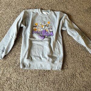 Oversized sweatshirt